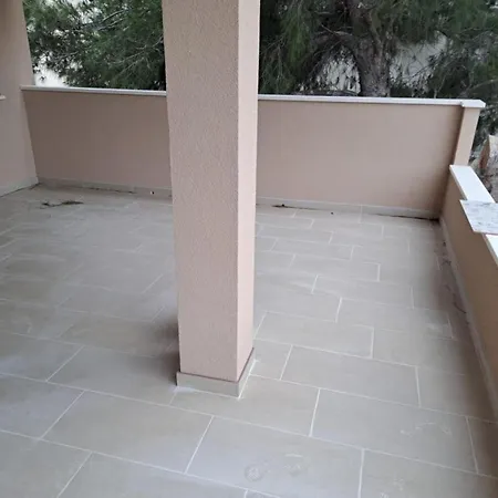 Biba Murter - Two Bedroom With Terrace Lejlighed